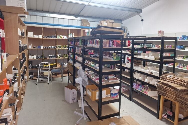 Vape Products Wholesaler & Retailer - Salford
