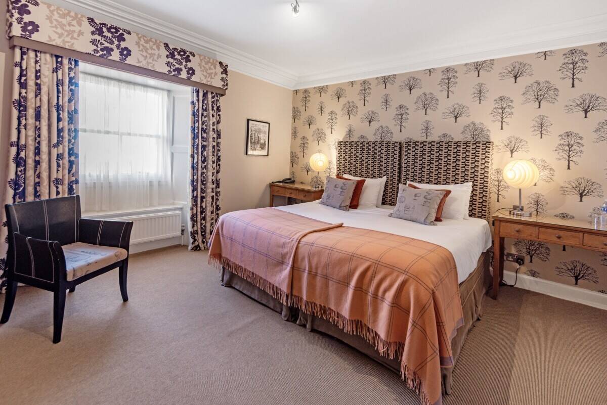 Charming 11-Bedroom Boutique Hotel in Turnkey Condition - For Sale