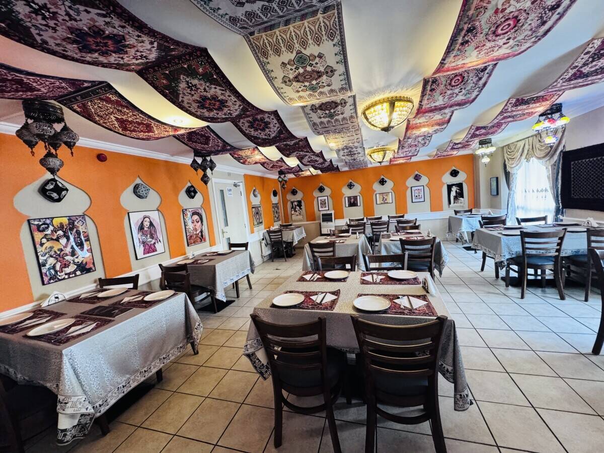 Charming Restaurant for Sale: Prime Location in Cambridge , Just Walk Distance From Cambridge Train Station