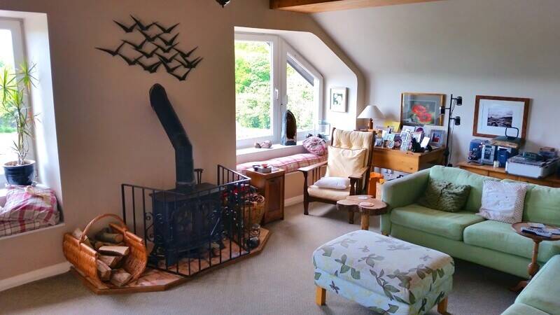 Fantastic multi income venue including café, retail space and 4 bed owners accommodation Photo 9