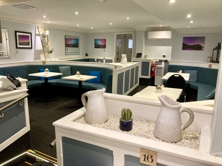 DAYTIME COFFEE SHOP/CAFÉ