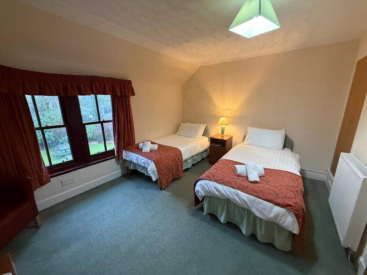 A Well-Presented Multi Income Stream Village Hotel  (ref 1793)
