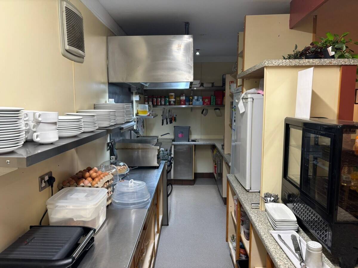 Renowned, Long-Established Tearoom Business Photo 9
