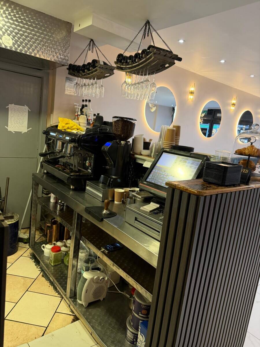 Brunch Restaurant for Sale - Prime High Street Location