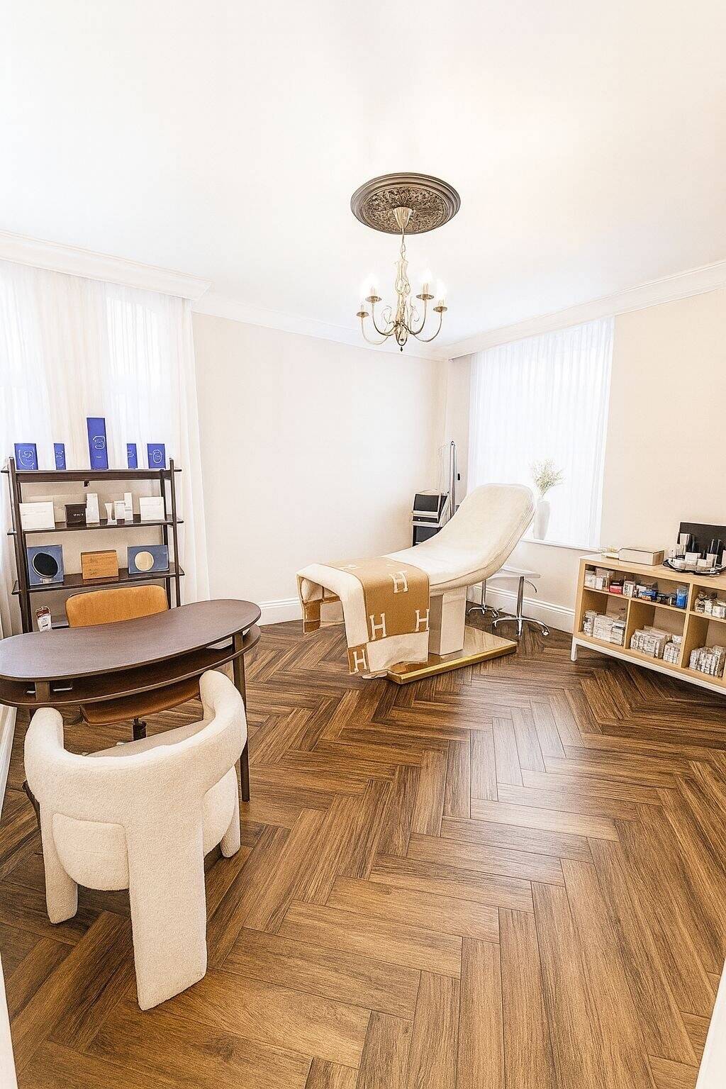 Seeking Strategic Business Partner – Luxury Longevity & Aesthetic Clinic Expansion | Central London