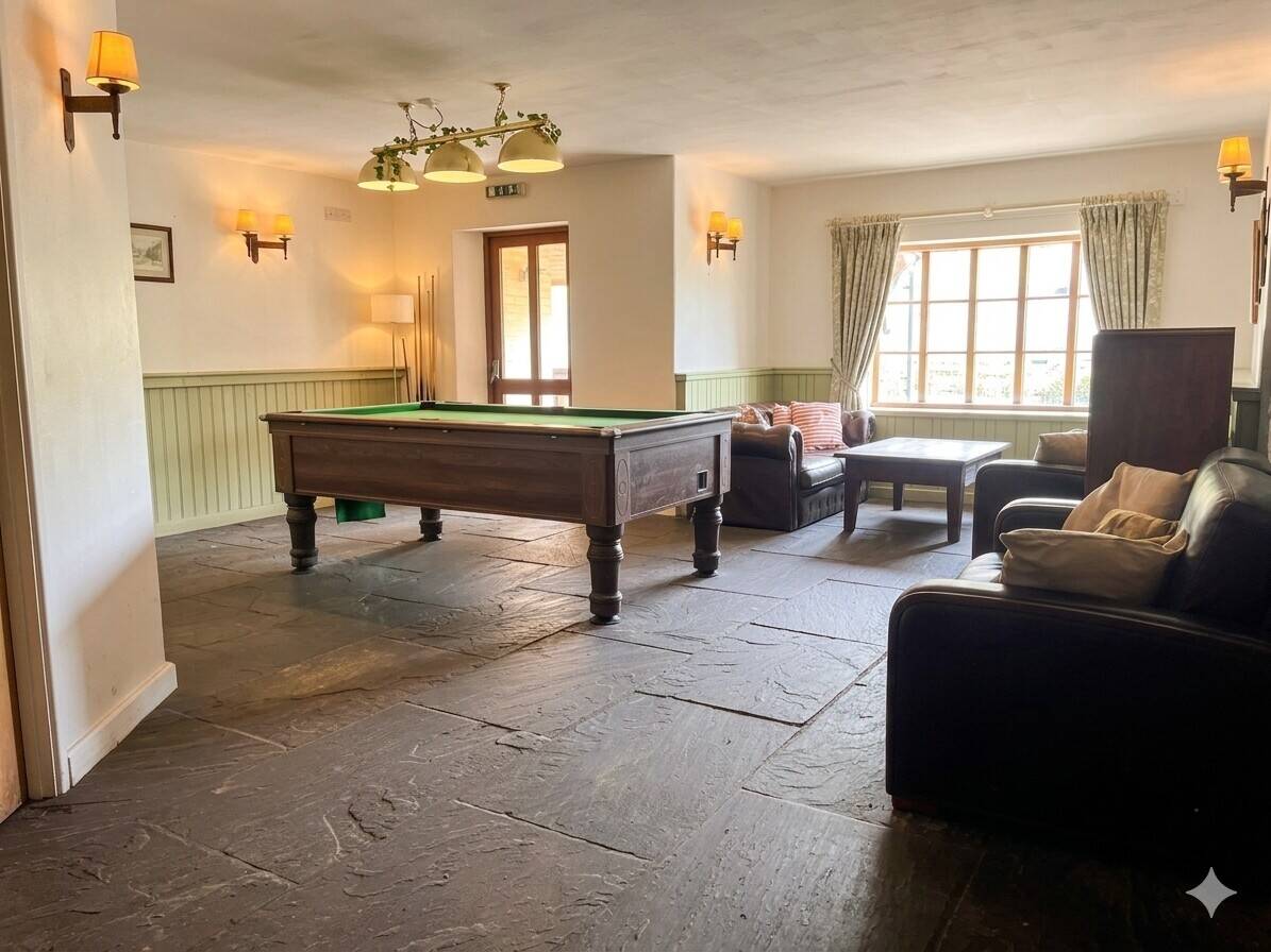 HEREFORDSHIRE - ON THE EDGE OF THE MALVERN HILLS - VILLAGE FREEHOUSE Photo 9