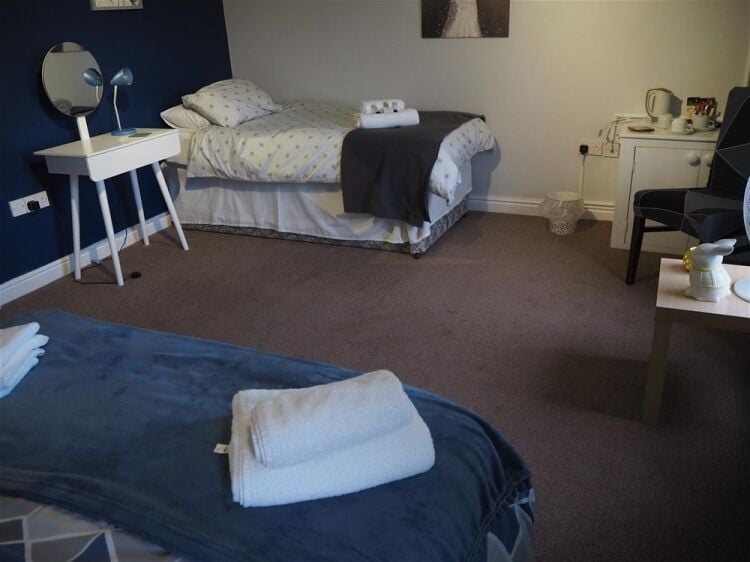 Licenced Trade, Pubs & Clubs For Sale in Burton Pidsea Photo 9