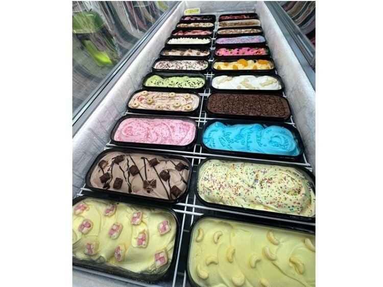 Sweet Success Awaits – Popular Dessert Shop in Rhyl Photo 9
