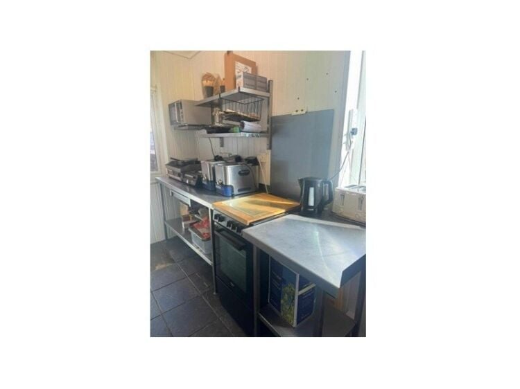 Fully Equipped Takeaway Asset Sale – Ready for a New Operator Photo 9