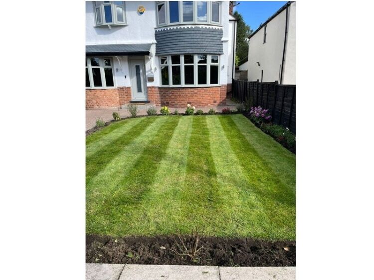 Cultivating Success – Established Garden Maintenance Business