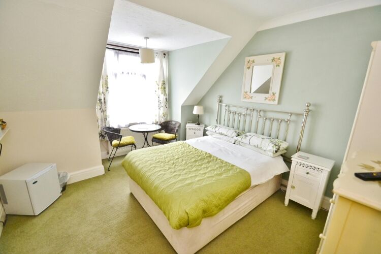 Character B&B with 2 Family Accommodation - Swanage Photo 9