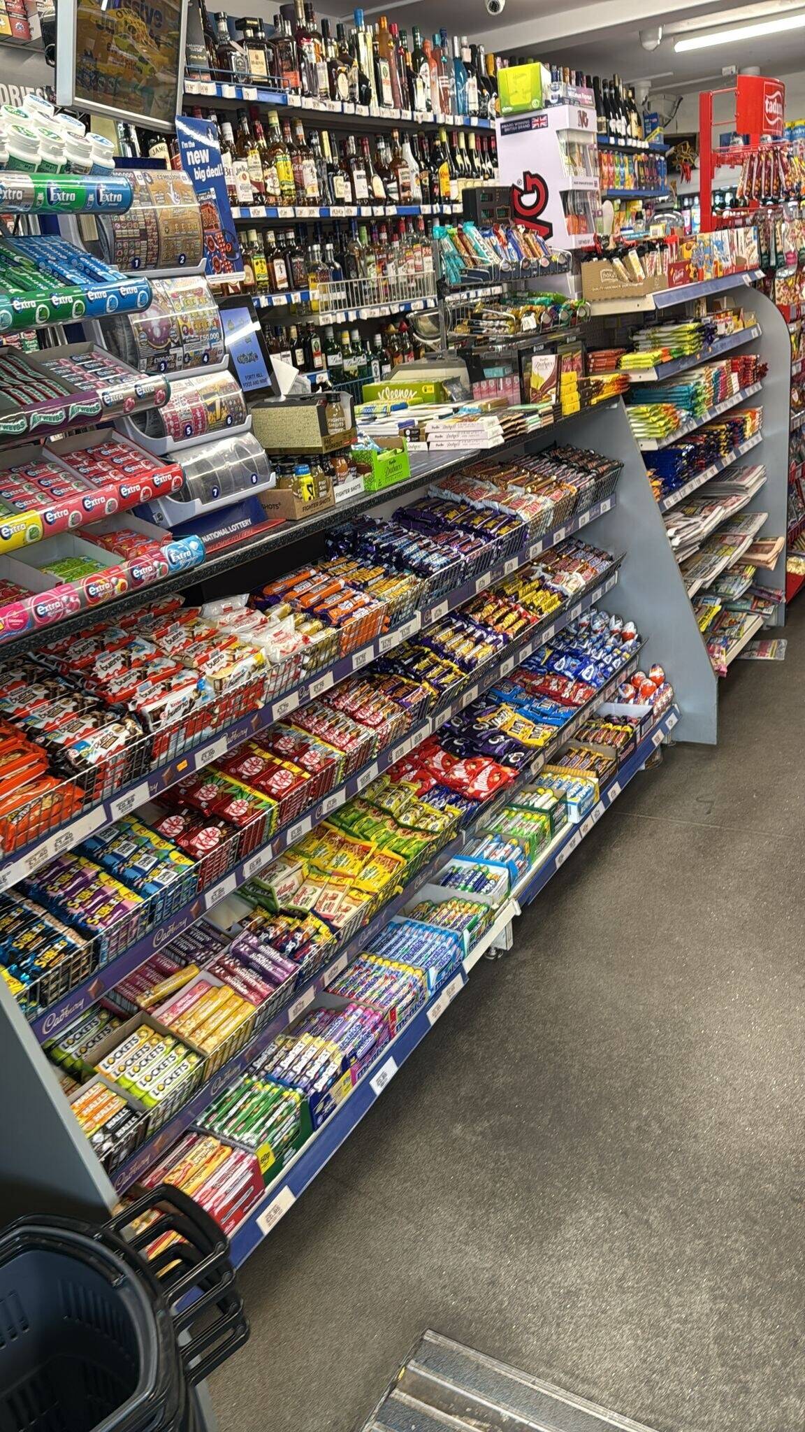 CONVENIENCE STORE WITH NO COMPETITION