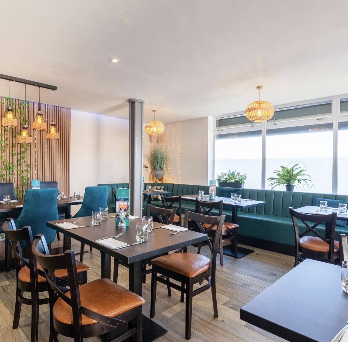 Restaurant to Lease in Prime A21 Location with Extensive Parking