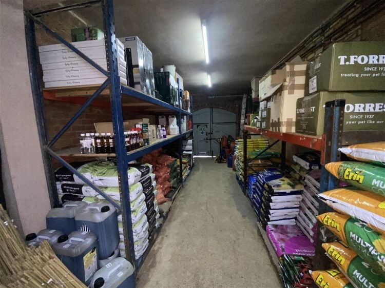 Retail For Sale in Kettering