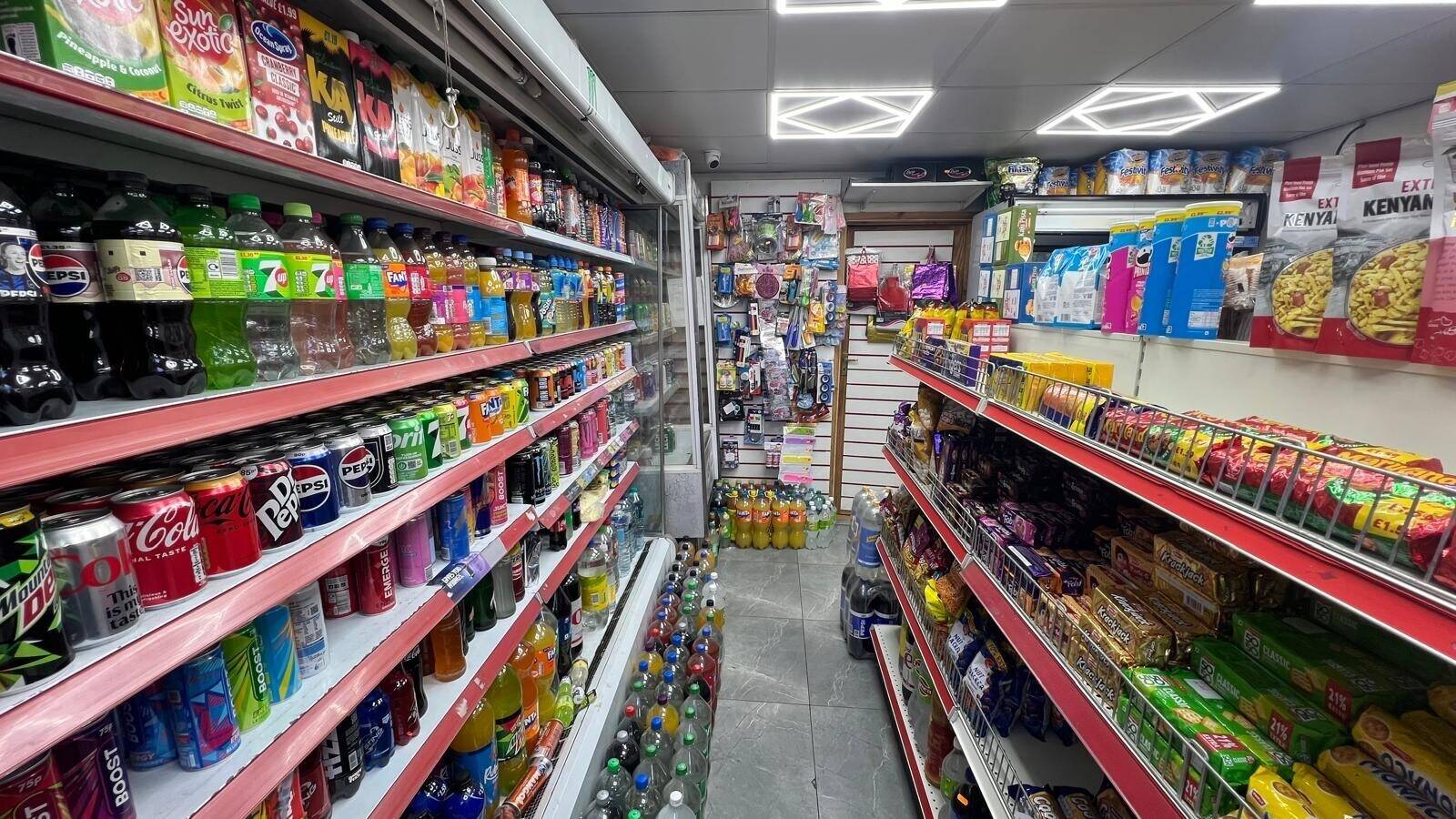PRIME OFF LICENCE LEASE FOR SALE IN BUSY LOCATION IN SOUTHALL WITH HIGH POTENTIAL TO INCREASE SALES. Photo 9