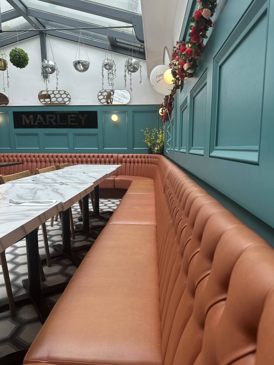 Highly Rated & Fully Equipped Town-Centre Turkish Restaurant & Bar Photo 10
