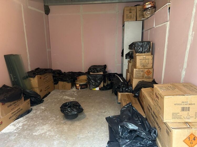 Trendy Mobile Retail Opportunity in Prime Bolton Location