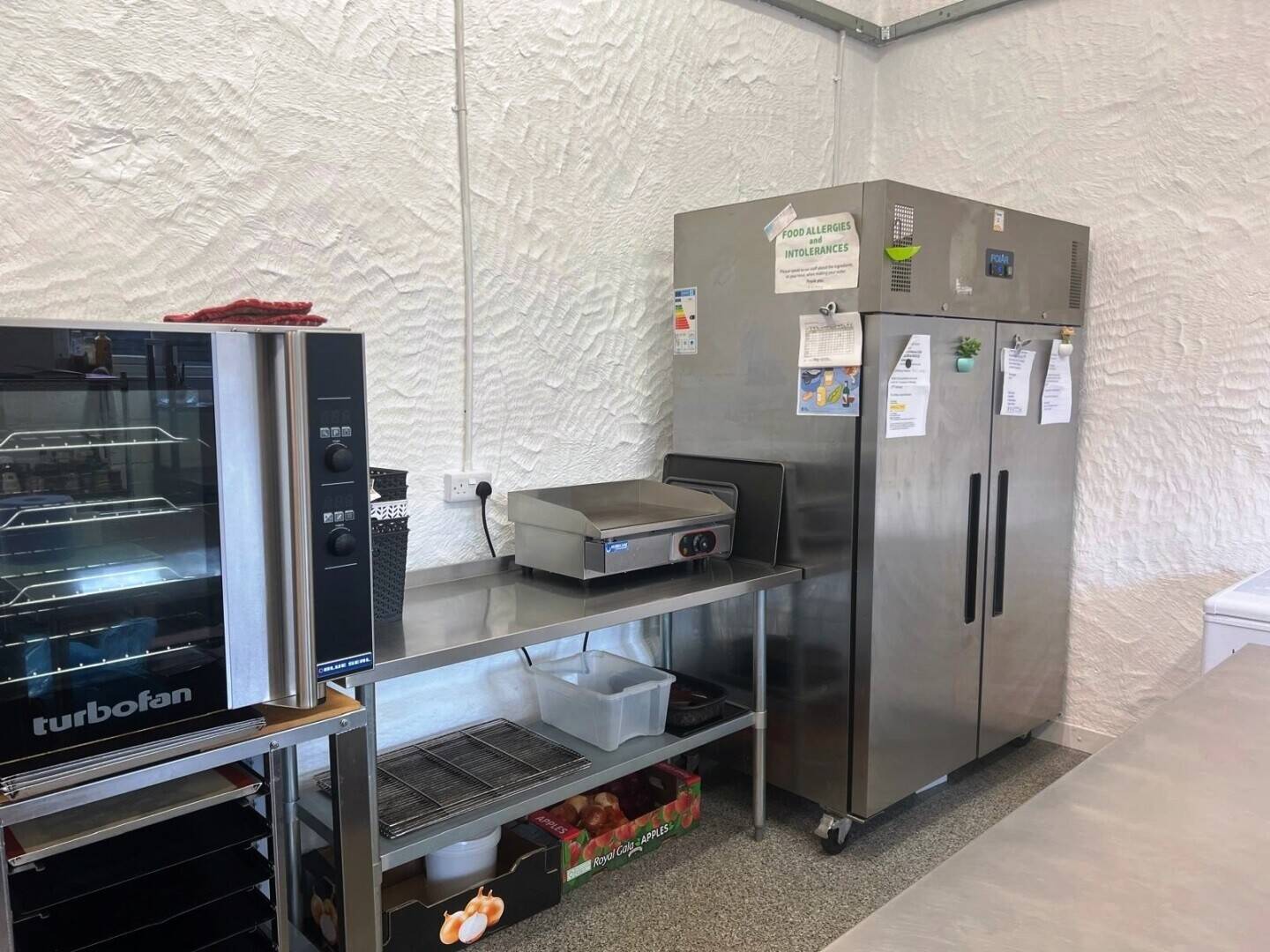 HOT & COLD FOOD DELIVERY COMPANY WITH IMPRESSIVE FLEET FOR SALE IN ESSEX