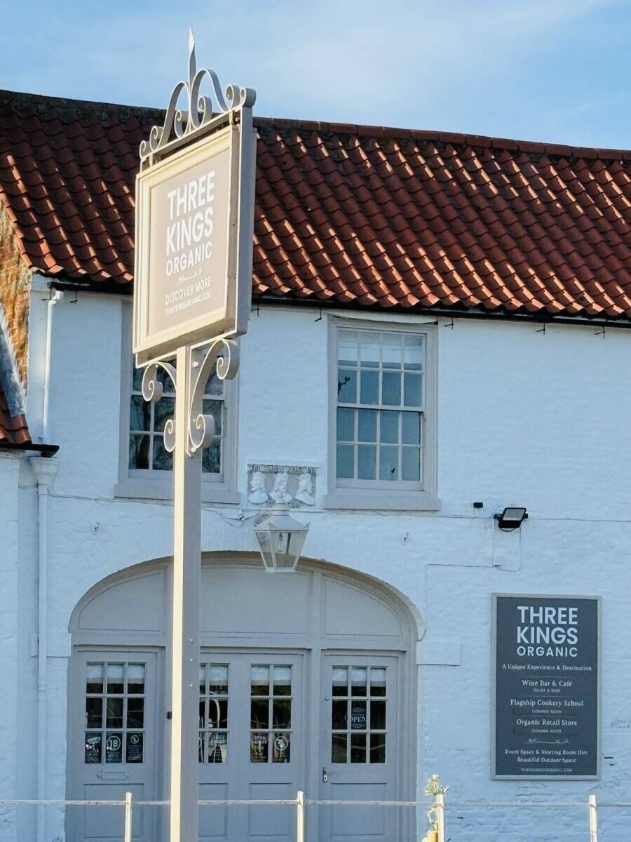Exciting Organic Restaurant, Wine Bar, Events with Cookery School & Retail Planning Permission Photo 9