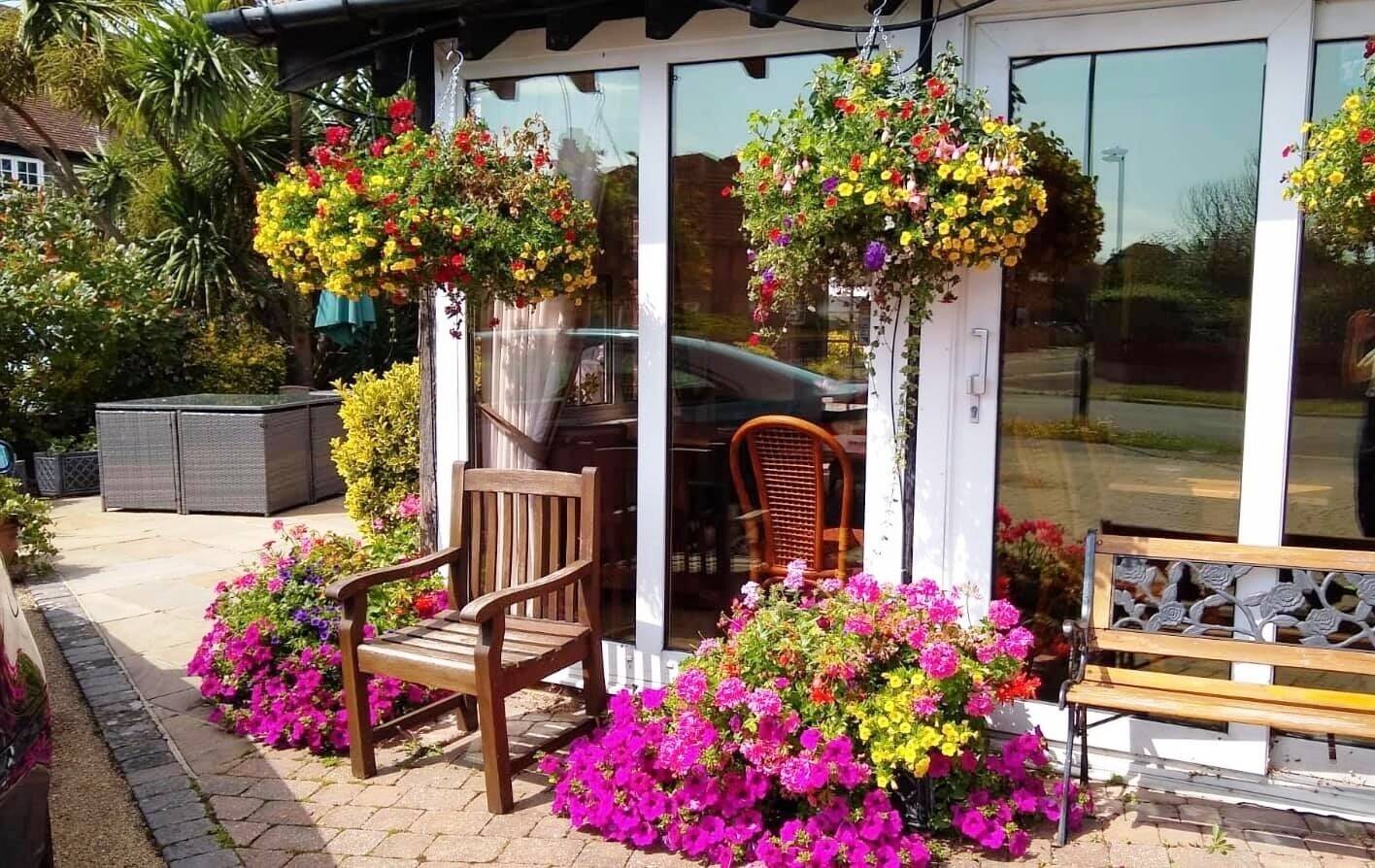 4-STAR BED & BREAKFAST / GUEST HOUSE - FOR SALE - BOGNOR REGIS WEST SUSSEX