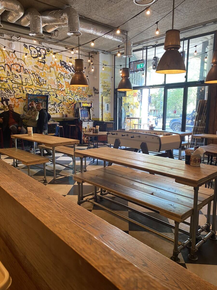 Restaurant/Takeaway/Bar/WHITECHAPEL