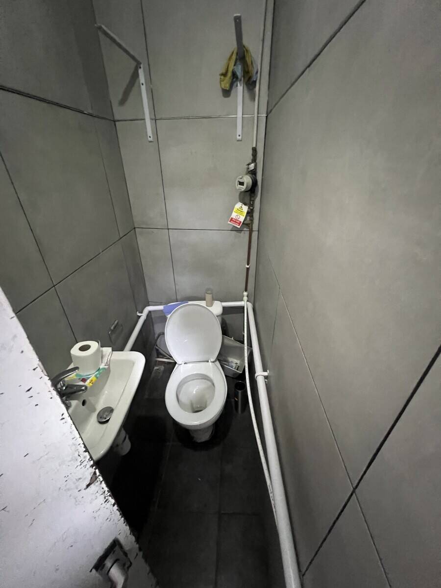 Off licences/ convenience stores for sale in Enfield wash, london