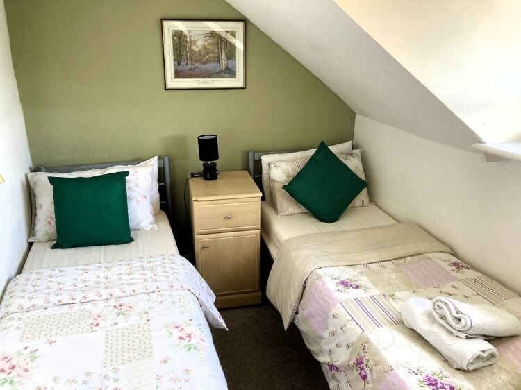 GUEST HOUSE