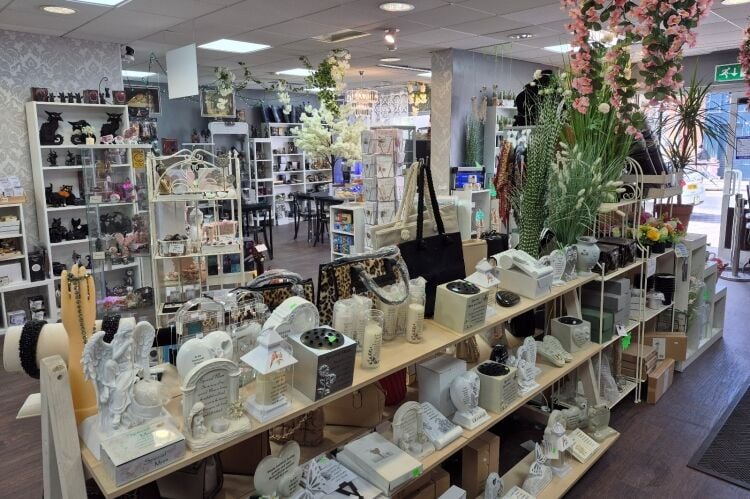 Established Florist, Gift Shop & Tea Room - Rhyl
