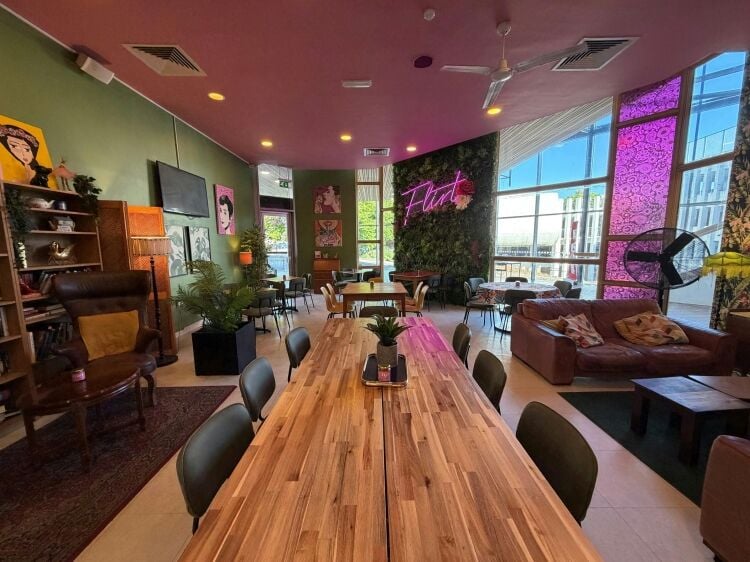 Busy, Vibrant Town Centre Cafe/Bar - Leasehold Business For Sale Photo 9