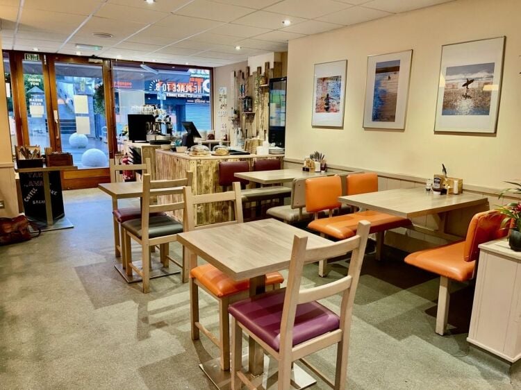 Leasehold Café & Restaurant Located In Newquay