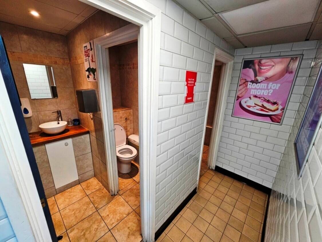 WIMPY RESTAURANT FOR SALE IN ESSEX Photo 9
