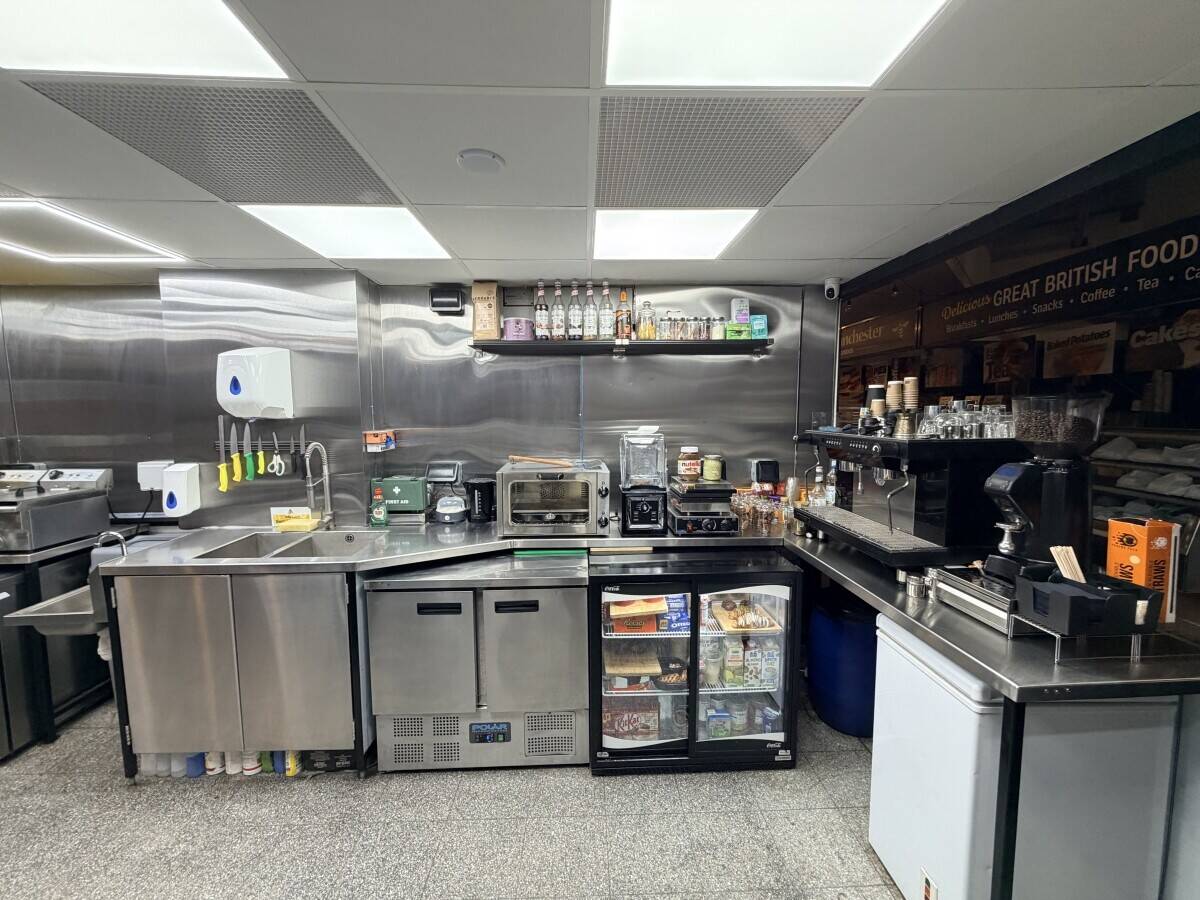 Takeaway/Dessert Shop Business For Sale - Prime Location - Arndale Shopping Centre - Heavy Footfall Photo 9