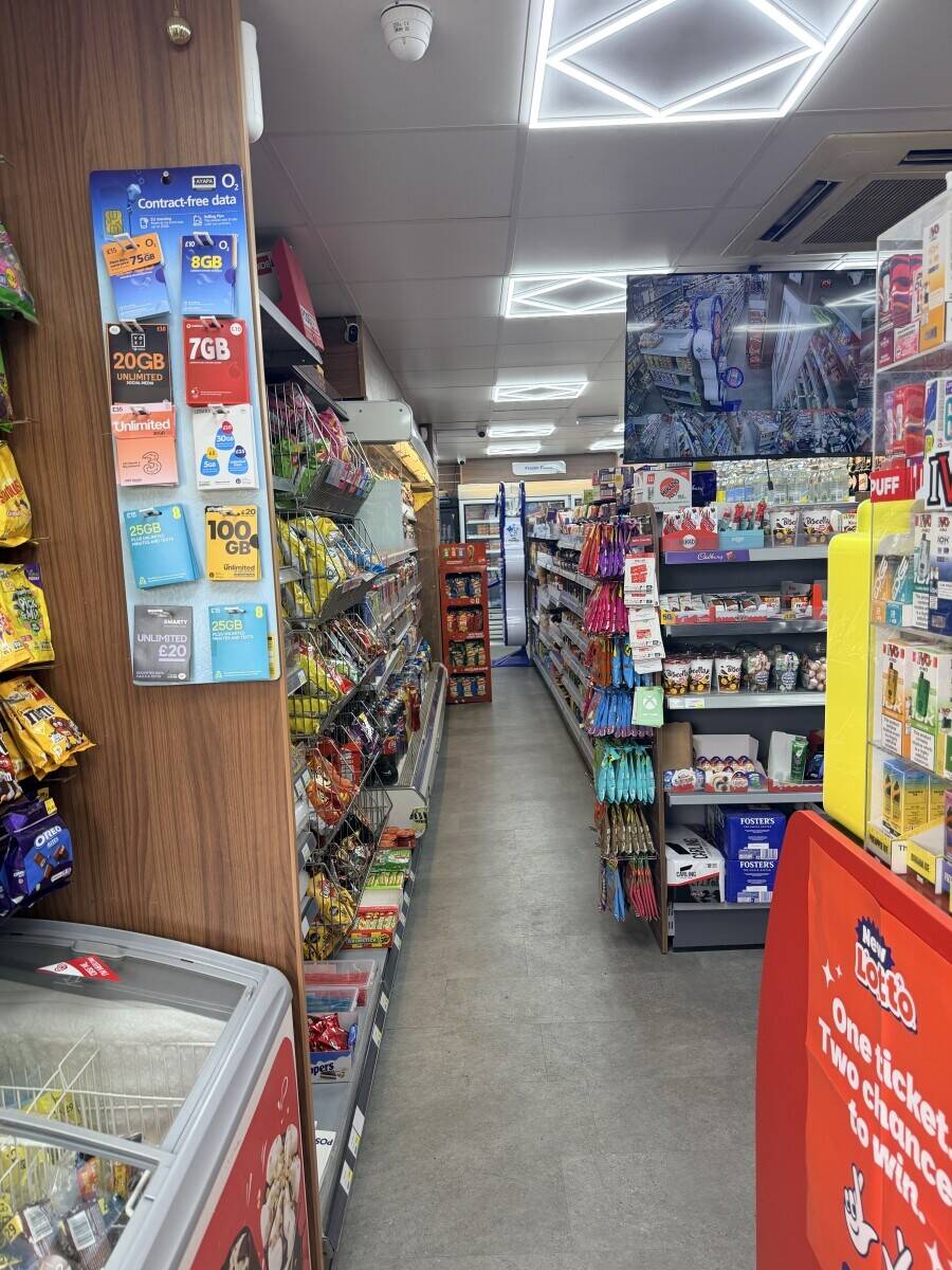 Off License and Post Office Photo 9