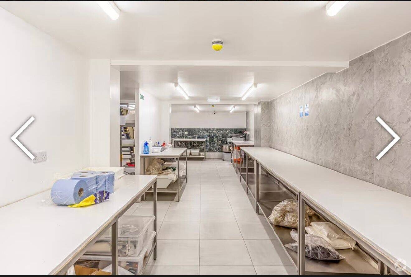 Authentic Lebanese Restaurant in Prime London Location Photo 9