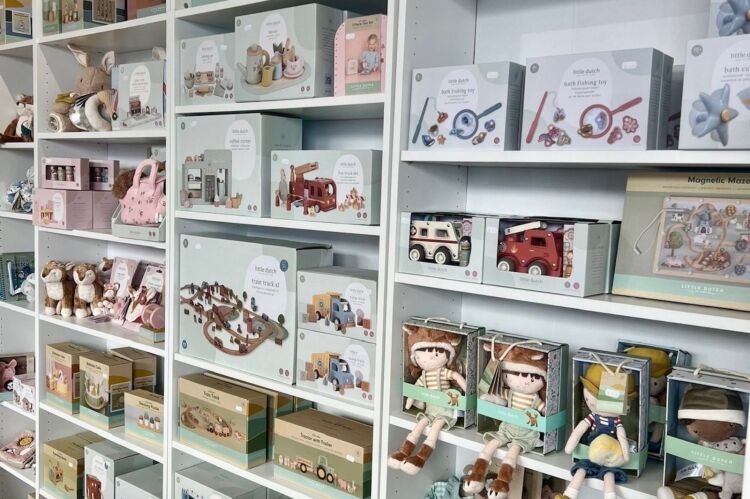 Children's Retail & E-Commerce Business - Leek Photo 9