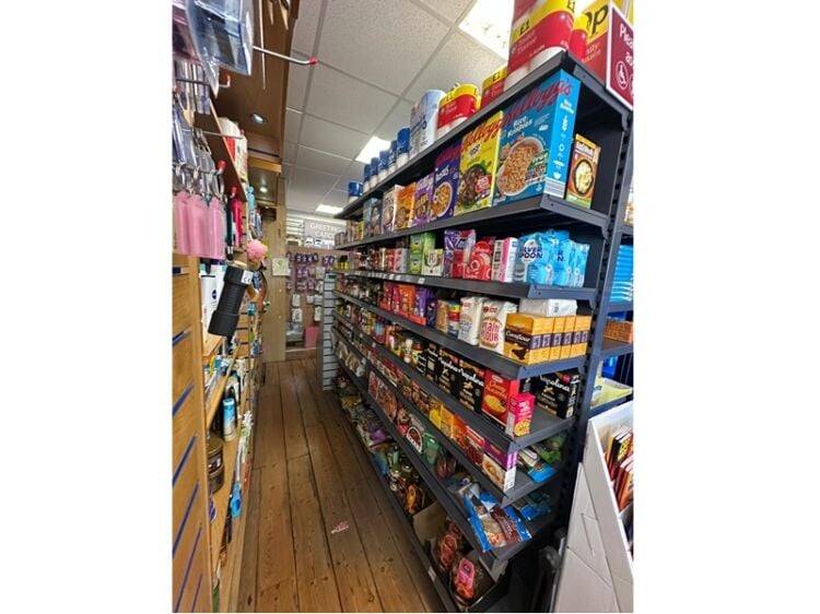 Your Local Go-To – Vibrant Mini Supermarket in Prime High Street Location Photo 9