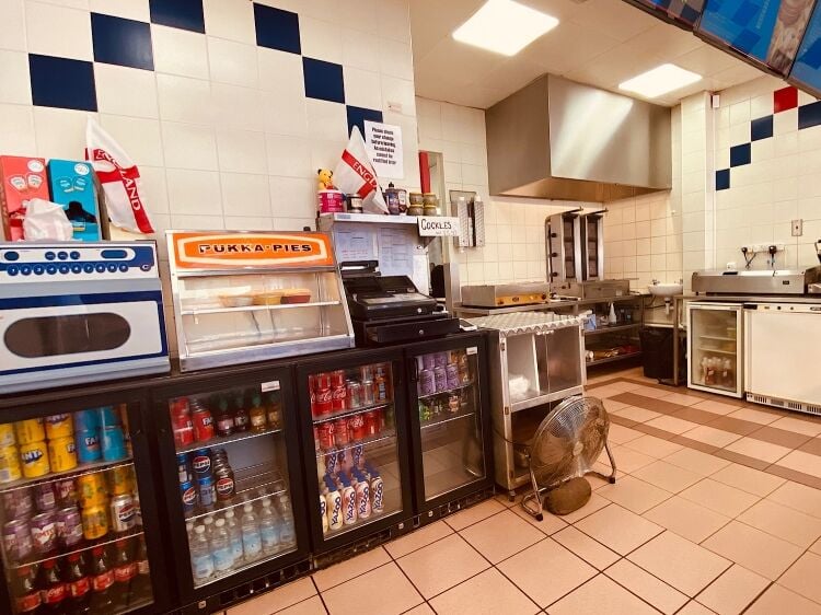 Leasehold Fish & Chip Takeaway Located in Blaby, Leicestershire Photo 9