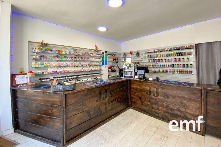 Traditional Vape Shop Chain Photo 9