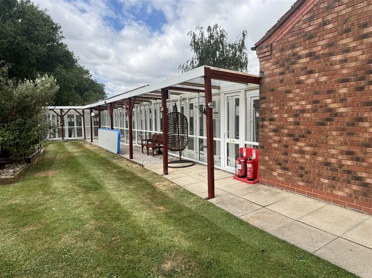 Kennels, Cattery & Equestrian businesses For Sale in Beverley