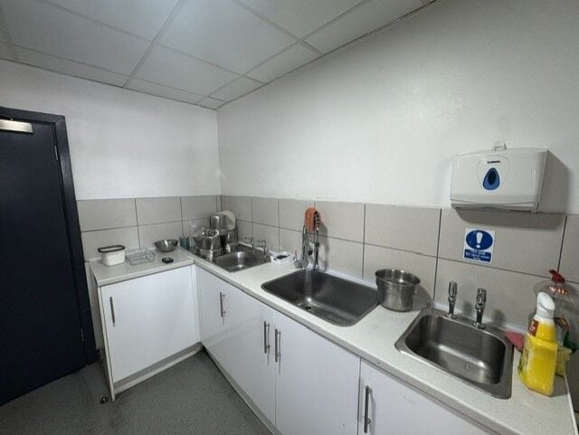 Leasehold Fish & Chip Takeaway Located In Smith’s Wood, Birmingham