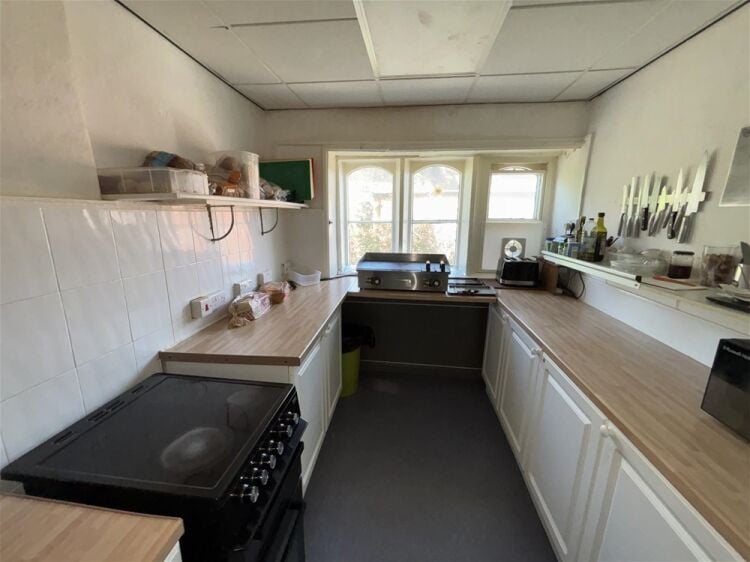 Cafe & Sandwich Bars For Sale in Holmfirth Photo 9