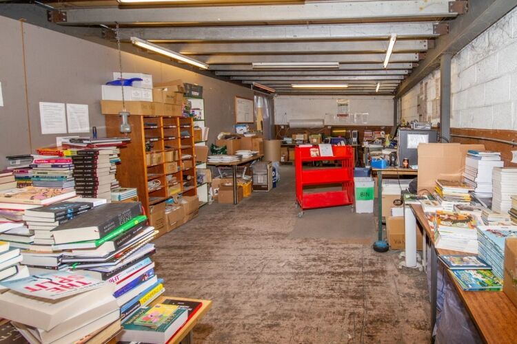 Established Online Book Retailer - Herefordshire Photo 9