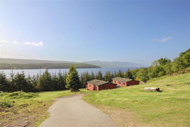 Loch Ness View Croft and Westfield Croft Photo 9