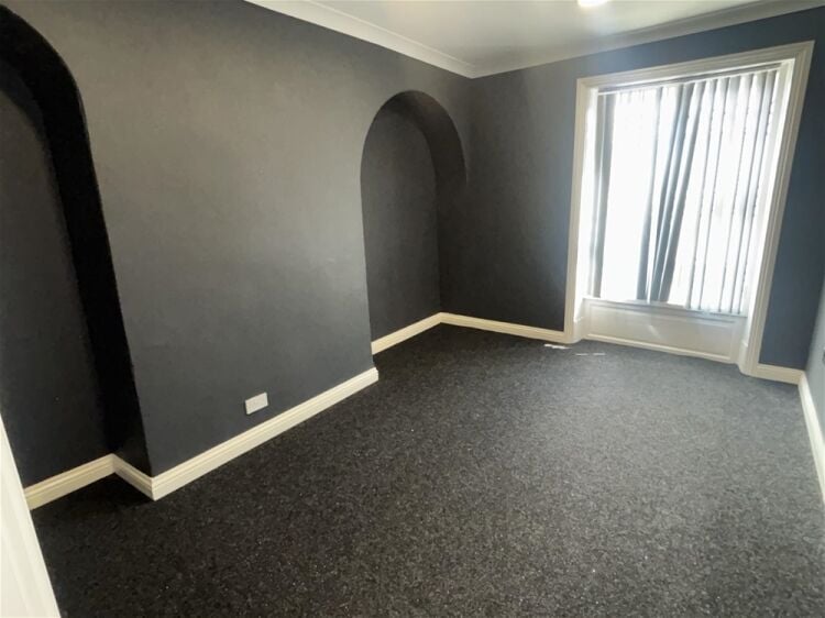 Vacant Unit For Sale in Brighouse Photo 9