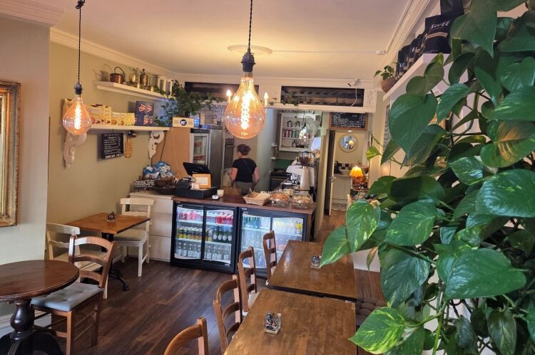 Established Café / Bistro - Wimbledon