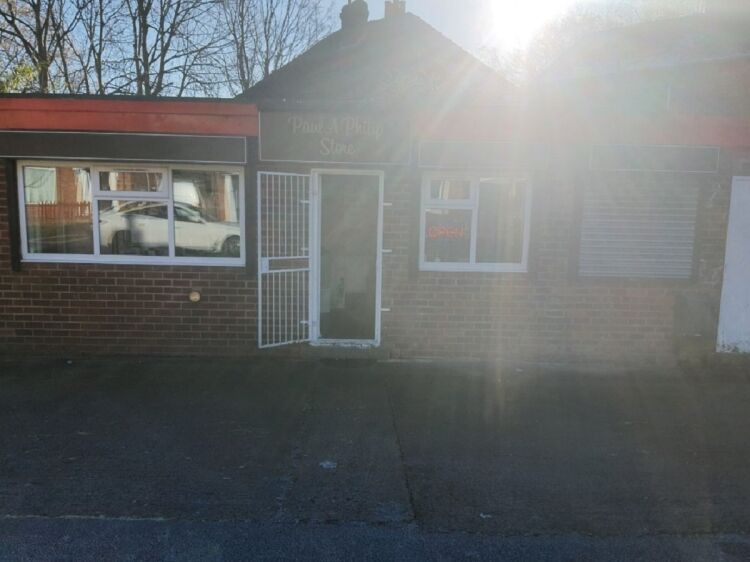 Recently Closed Cafe To Let - Leeds Photo 9