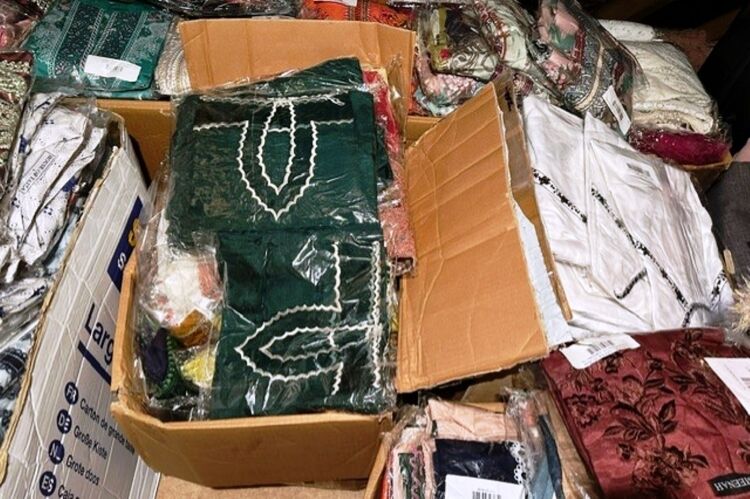 Relocatable Online Fashion Retailer