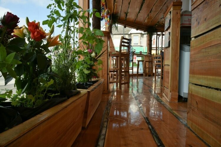 Established Hawaiian Restaurant - Ealing