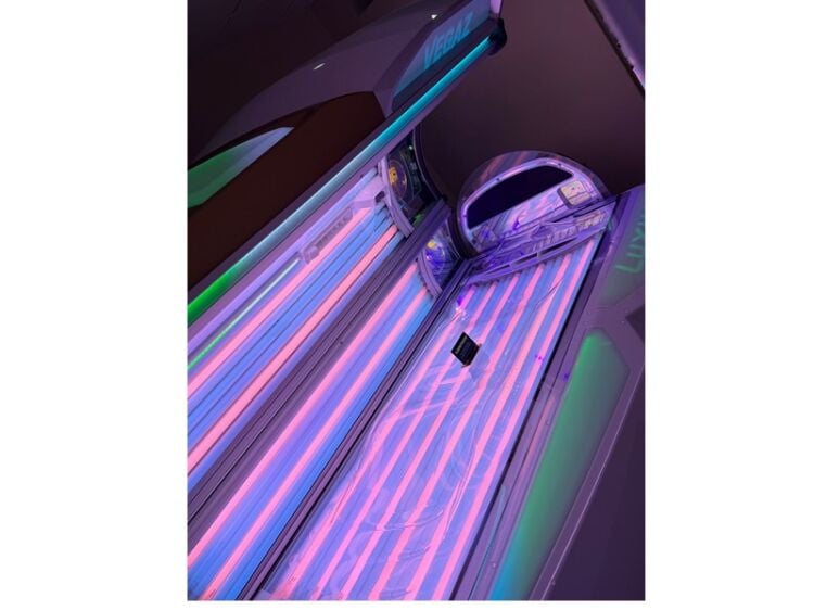TANNING STUDIO –  ESSEX
