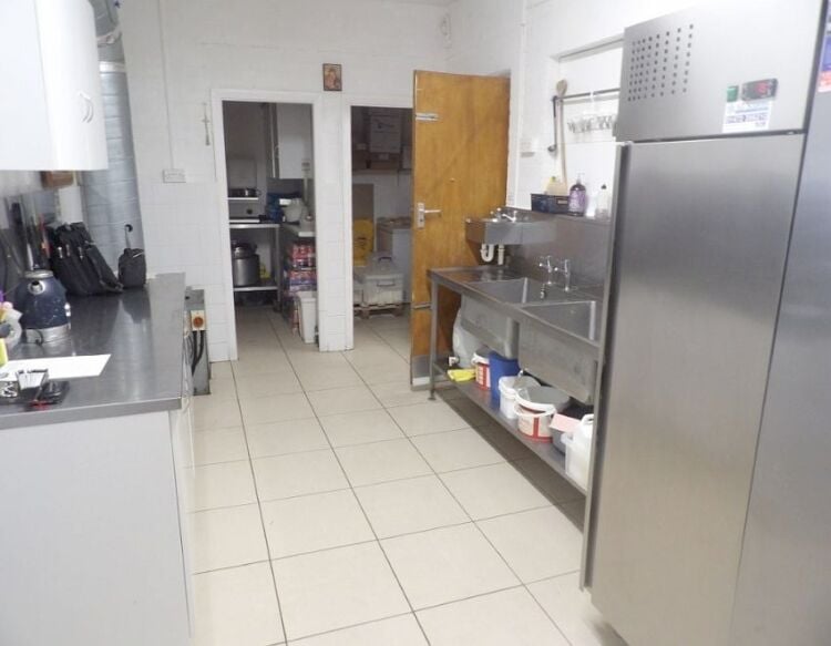 Well established fish & chip shop trading over 5 days weekly with no deliveries in north east Lincolshire Photo 9